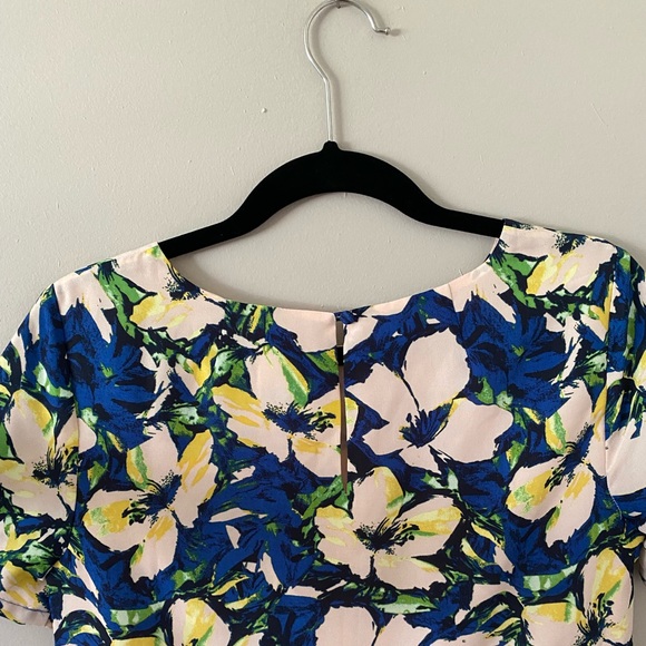 J. Crew Size 2 Floral Shift Dress - Picture 2 of 4